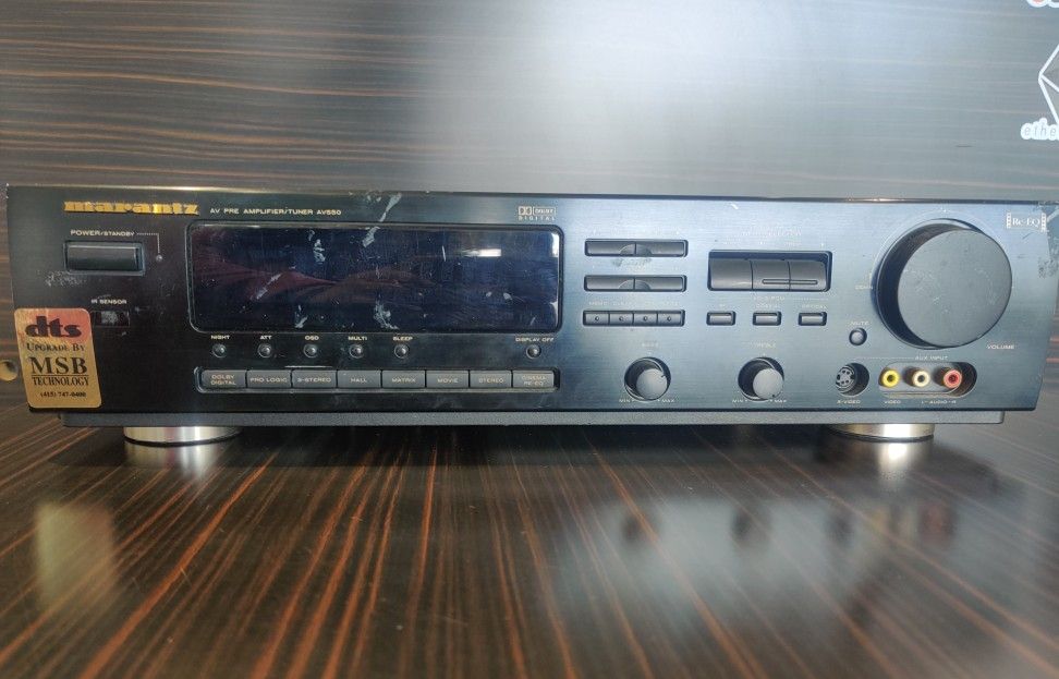 Marantz AV550 Pre Amplifier Tuner