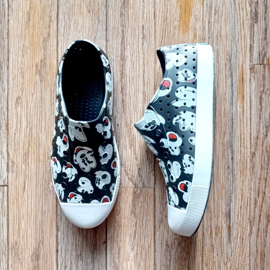 Native Disney Mickey Mouse All Over Print Slip On Slide Women's Shoes