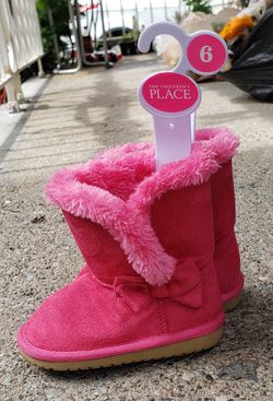 CHILDRENS PLACE NEW NEVER WORN TODDLER GIRLS HOT PINK BOOTS SIZE 6  Thumbnail