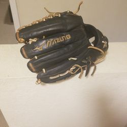 Mizuno Global Elite 12.75 Baseball Glove Thumbnail