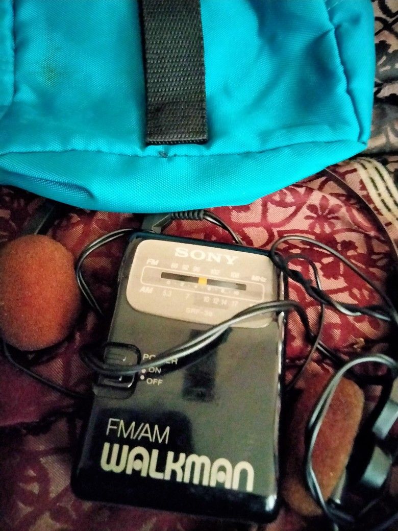 Portable Vintage Cd/Am/ Fm Players For Sale