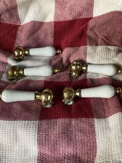 Porcelain And Brass Levers Thumbnail