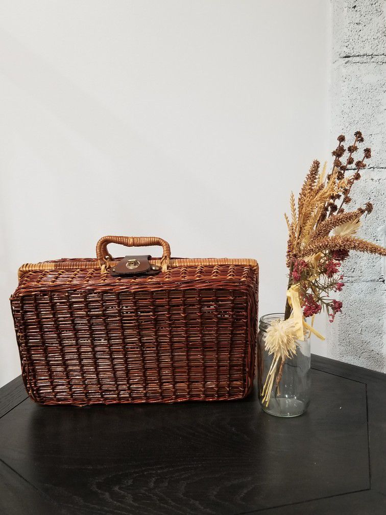  Retro Woven Wicker Suitcase, Storage Basket Or Organizer for Picnic Or Child