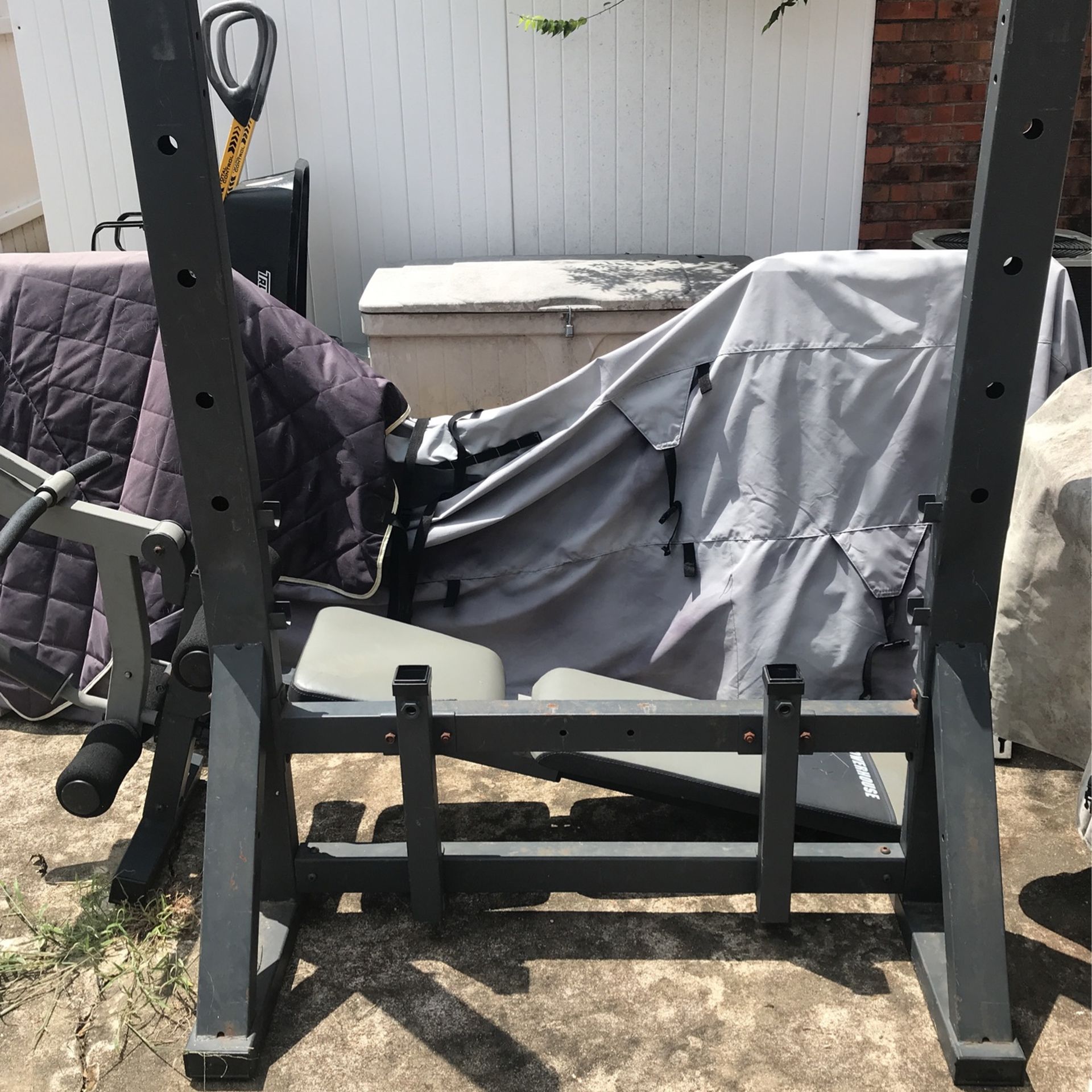 PowerHouse Weight Bench
