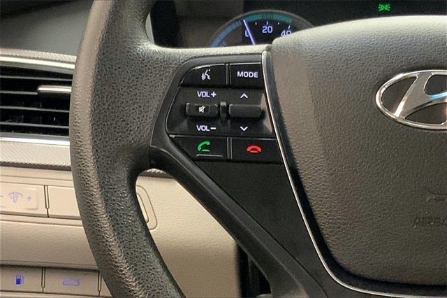 2016 Hyundai Sonata Hybrid