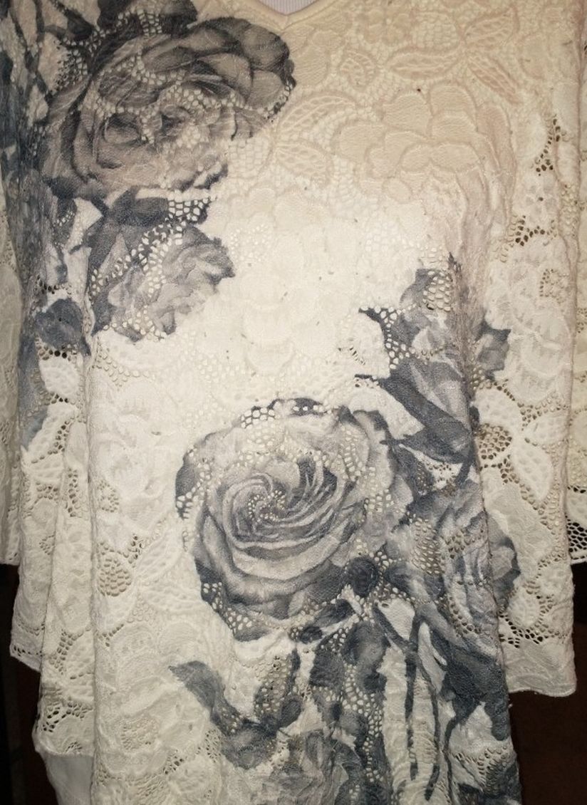 Brittany Black Roses And Lace Poncho Style Blouse