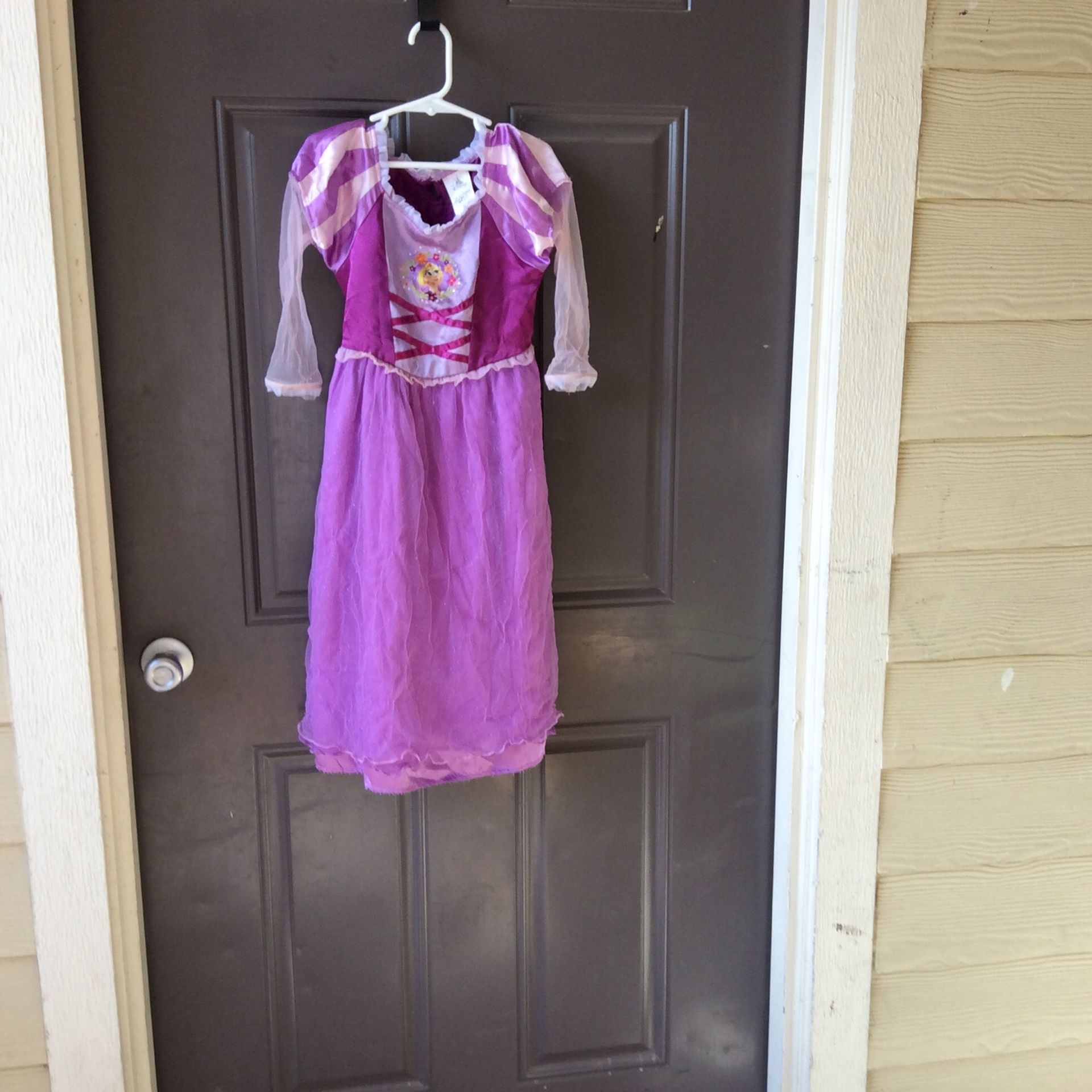Rapunzel Costume, Size 4, Used