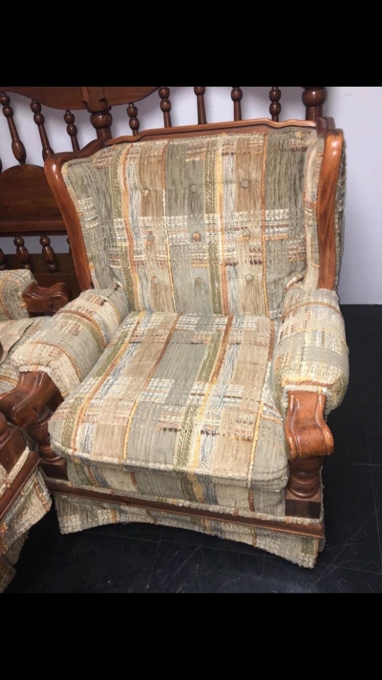 Vintage Couch Only- All Other Pieces Gone