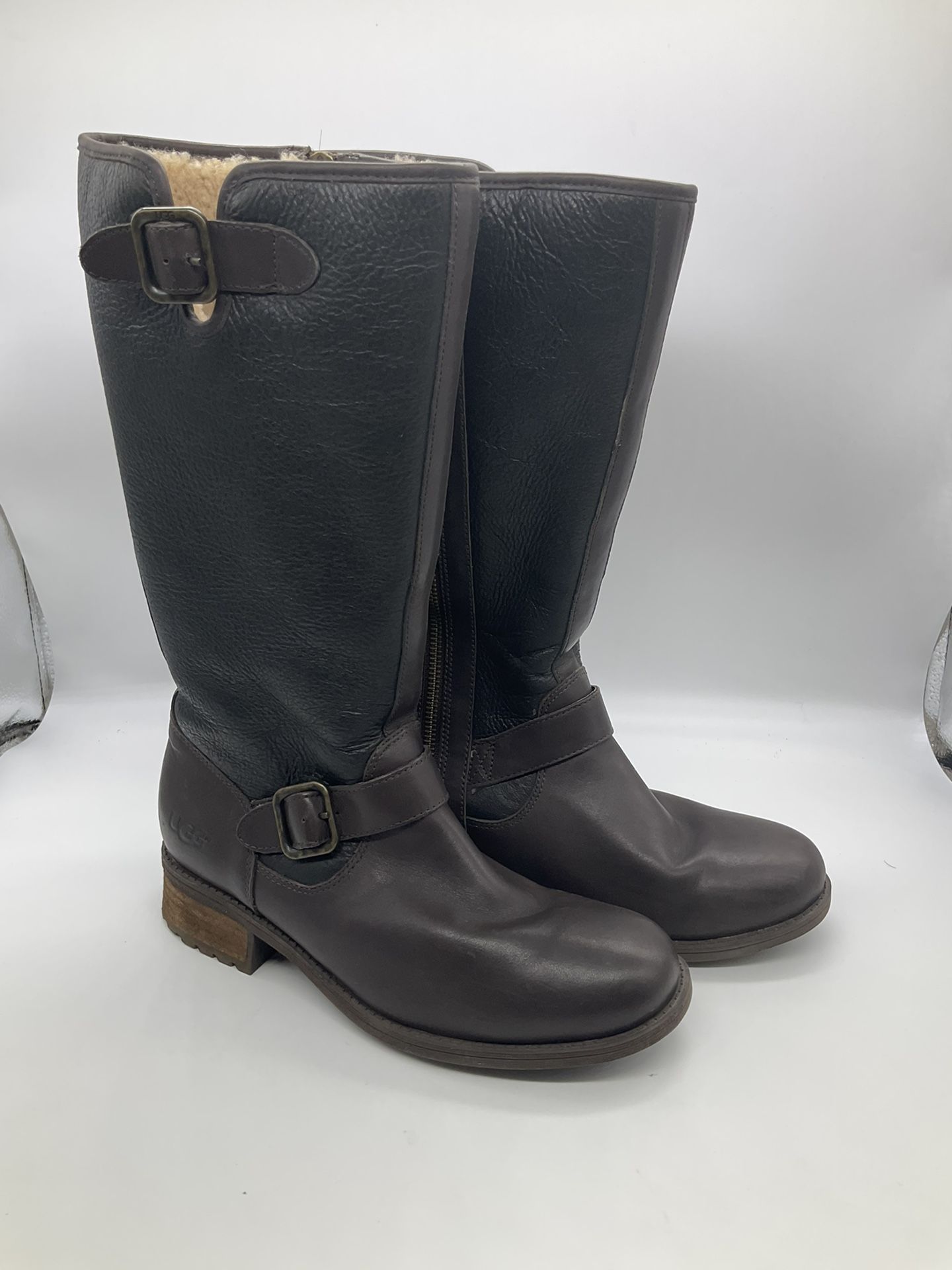 UGG BROWN AND BLACK TALL RIDING BOOTS for Sale in Los Angeles, CA OfferUp