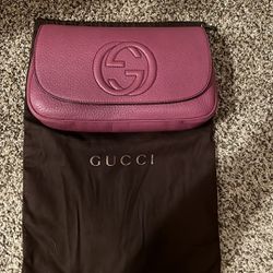 Authentic Gucci Soho Leather Crossbody  Thumbnail