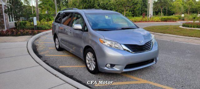 2013 Toyota Sienna
