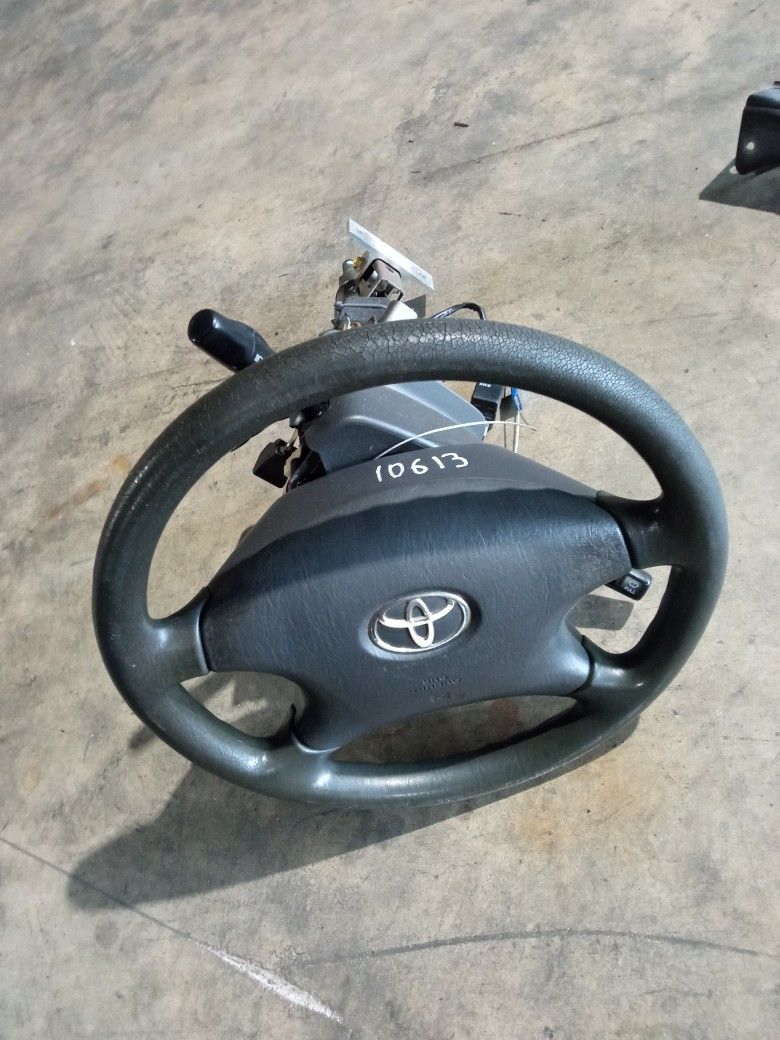 Steering Wheel For 2003 Toyota Highlander Stock 10613