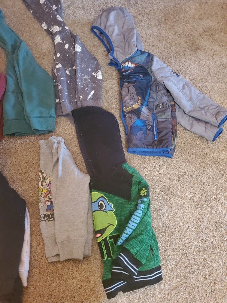 Lot Of Toddler Boy Sweaters ▪︎PRE-OWNED ▪︎Size:4/4T