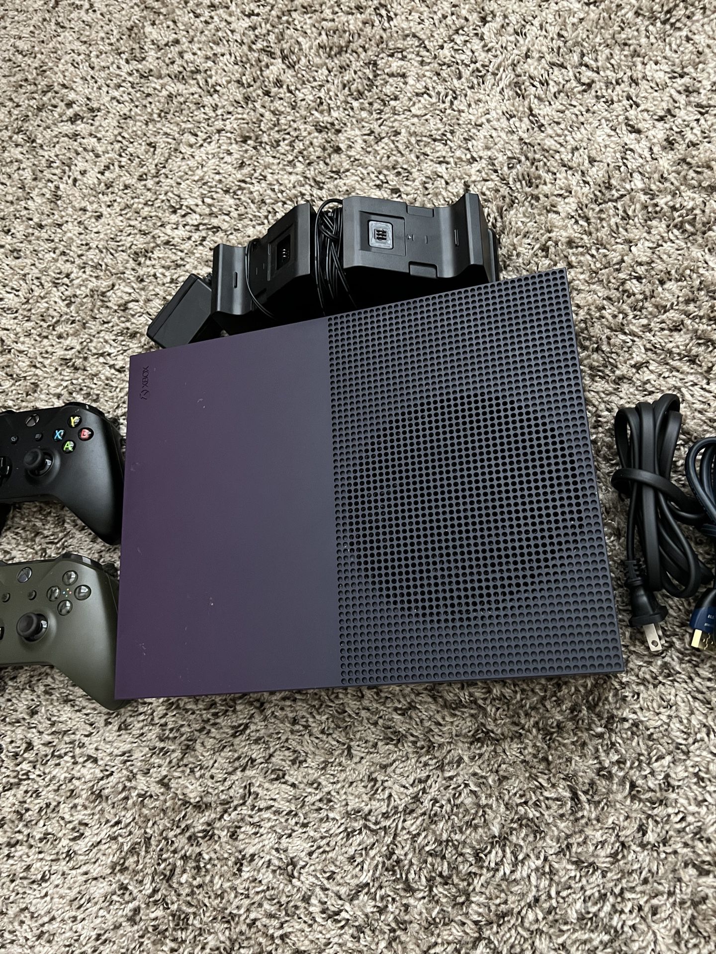 Microsoft Xbox One S 1TB Fortnite Battle Royale Special Edition Console