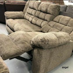 ⚡$39 Down Payment ⚡ SPECIAL] Workhorse Cocoa Reclining Sectional Thumbnail