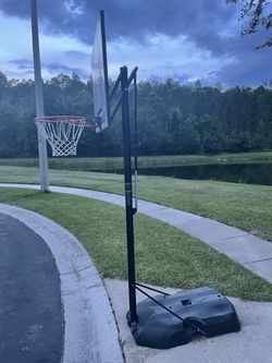 Lifetime Portable Basketball Hoop Thumbnail