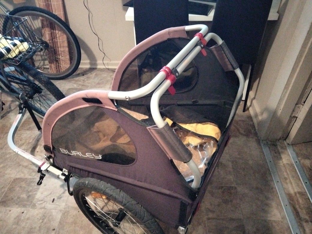 BURLEY (BEE) Bicycle Trailer The Biggest One Burley Offers