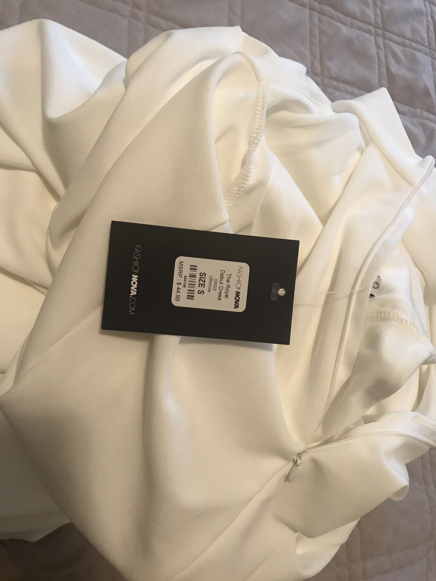 Fashion Nova formal/wedding dress small size