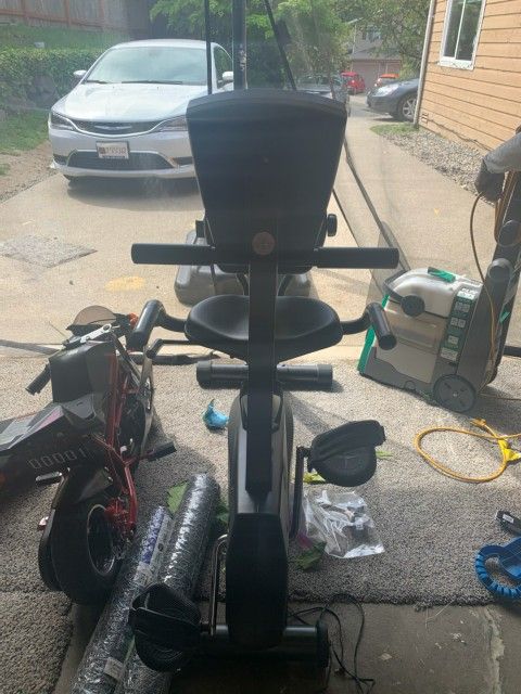 Schwinn Exercise Bike Only Used 3 Times