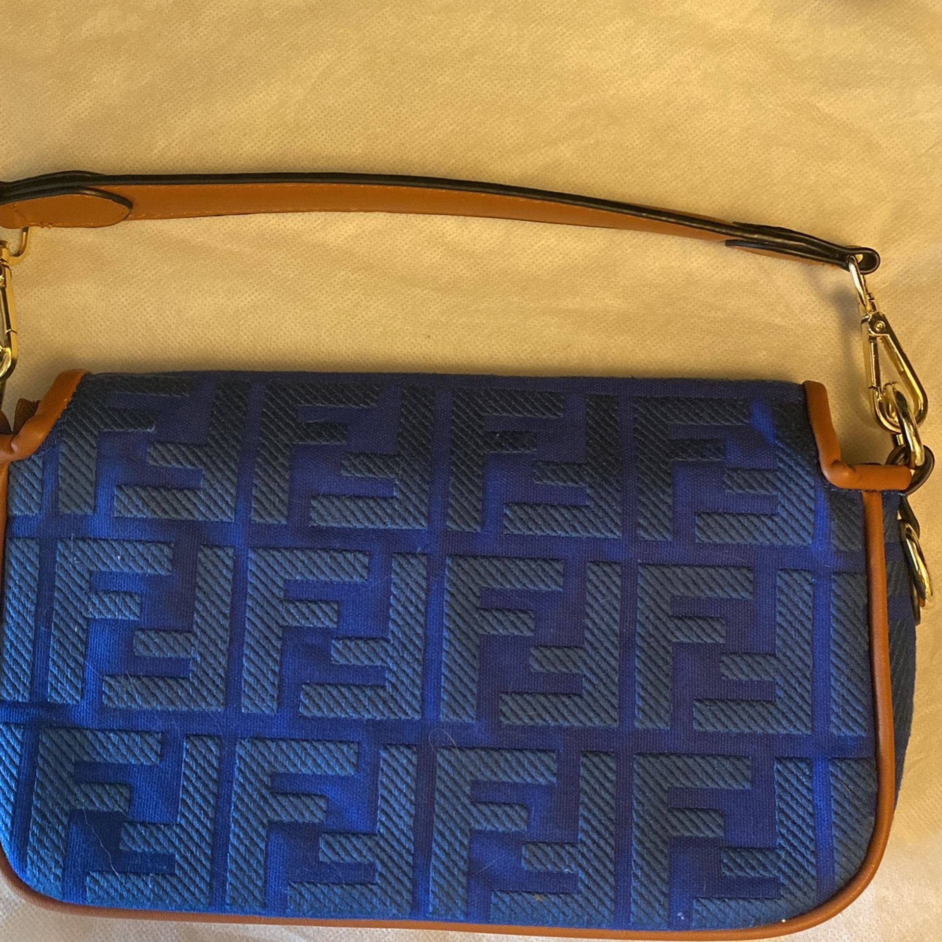 Fendi Clutch Purse-smaller type- (royal Blue In Color) Made In 🇮🇹