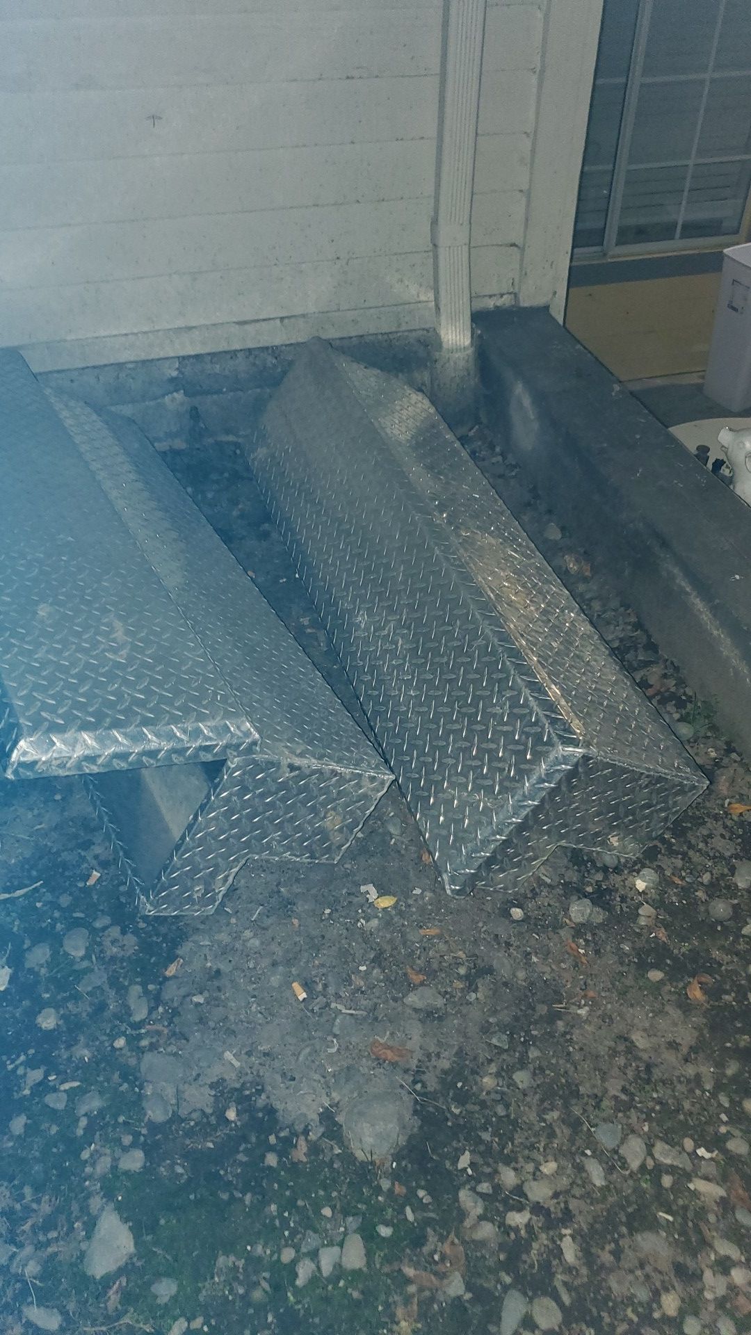 Large Diamond plate tool Box with side boxes and ladder rack optional