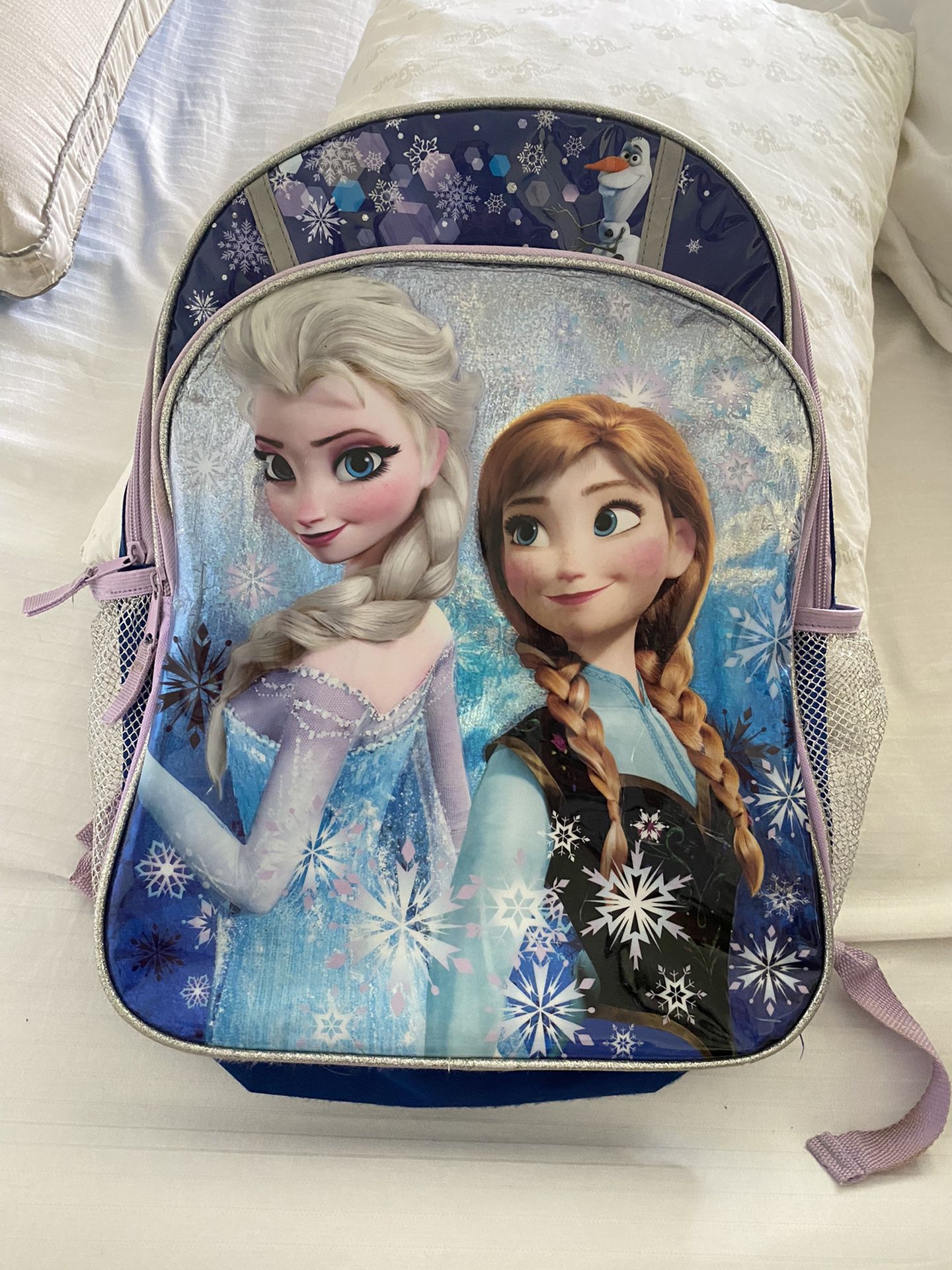 Disney Frozen Elsa & Anna Preowned Backpack + Game Set