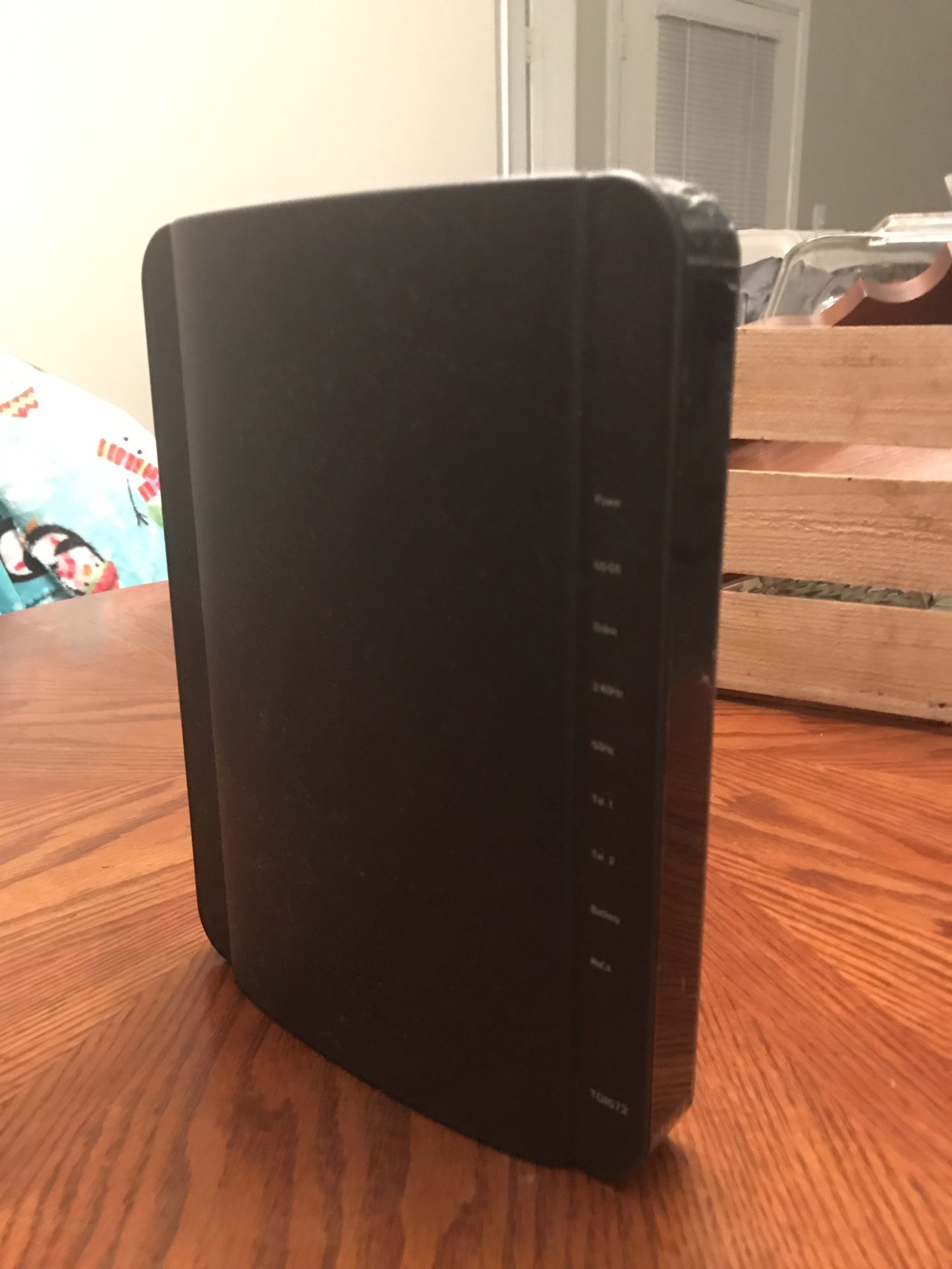 ARRIS TG1672G Cable Modem