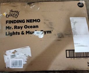 Bright Starts Disney Baby Finding Nemo Mr. Ray Ocean Lights & Music Gym, Ages Newborn +

 Thumbnail