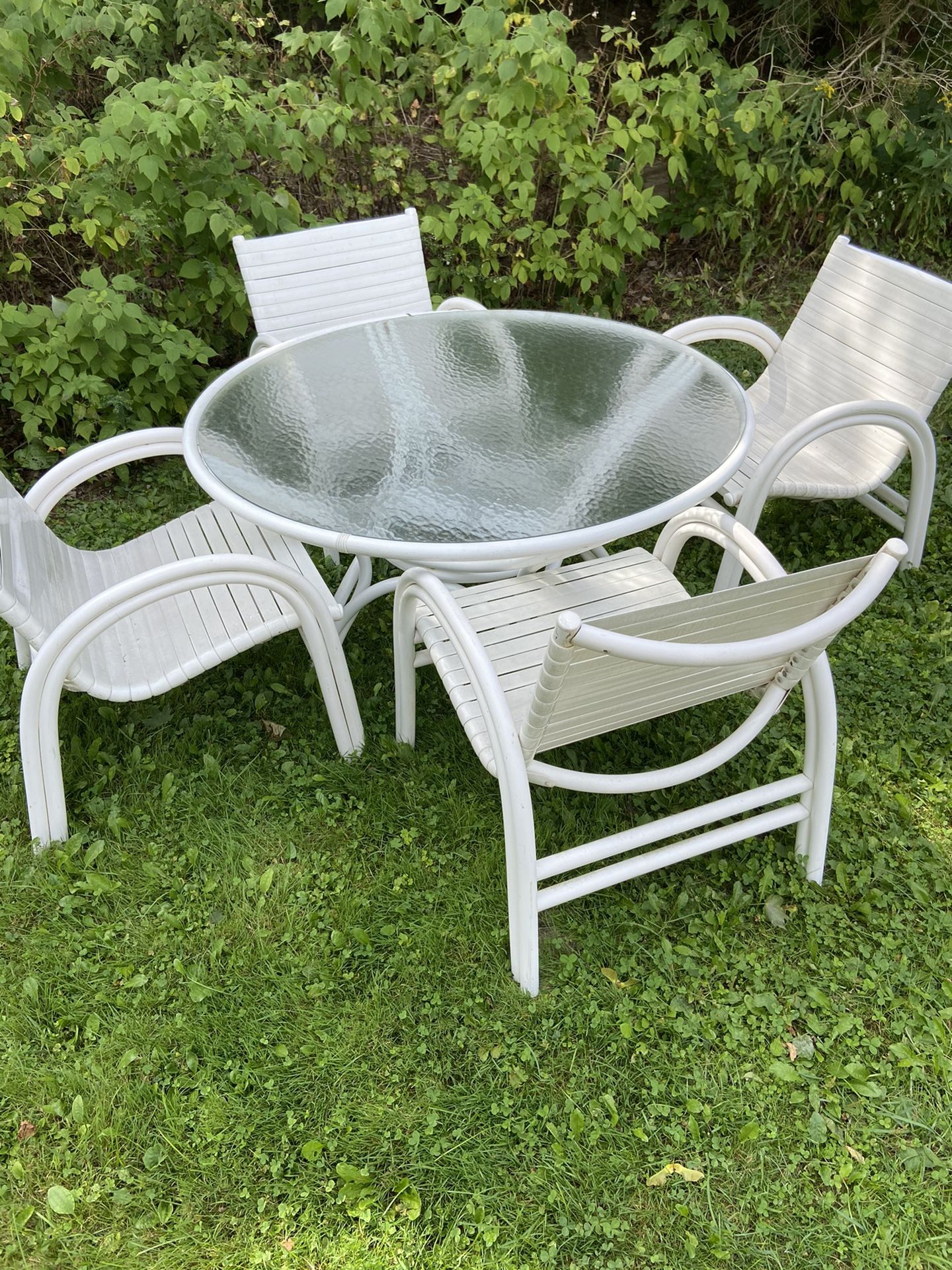 Outdoor Table and Chairs