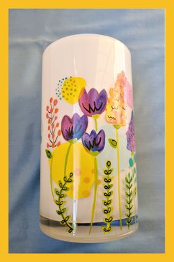 

Floral vase with Flowers 8.25” tall x 4.25 “ diameter Pro Flower C01- 

 Thumbnail