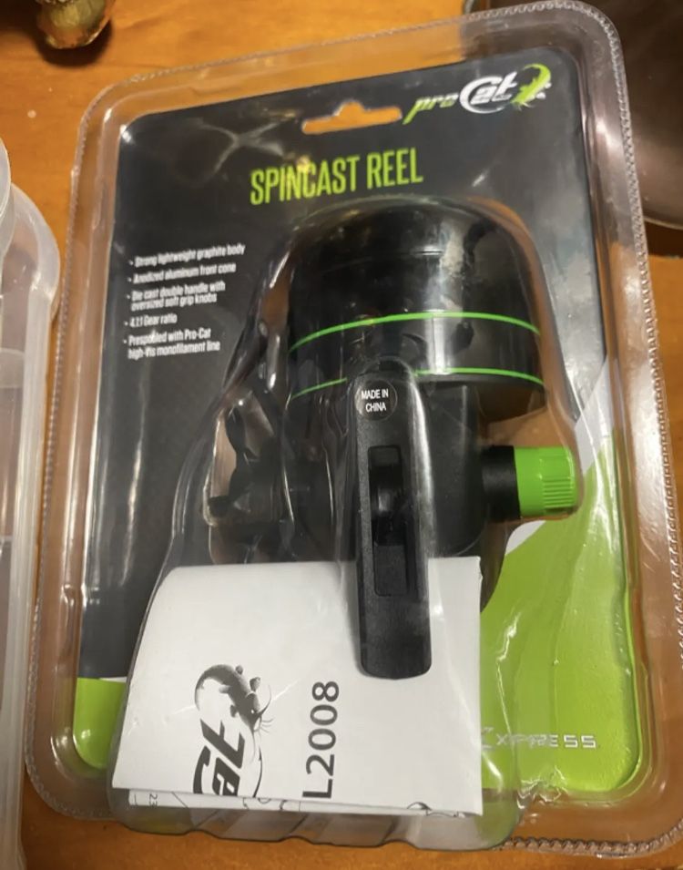 Spincast Reel