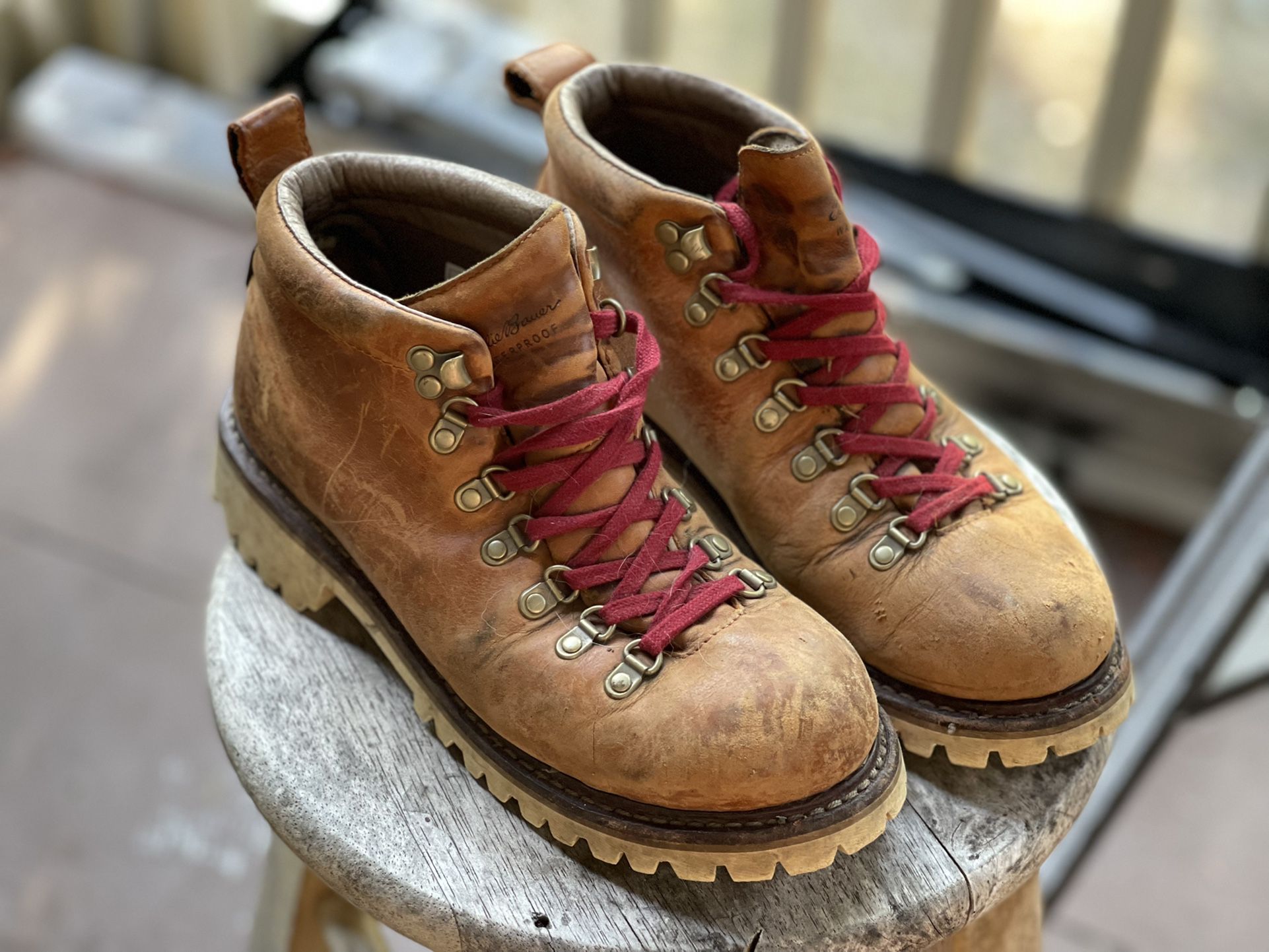 Womens Eddie Bauer Retro Hiking Boots