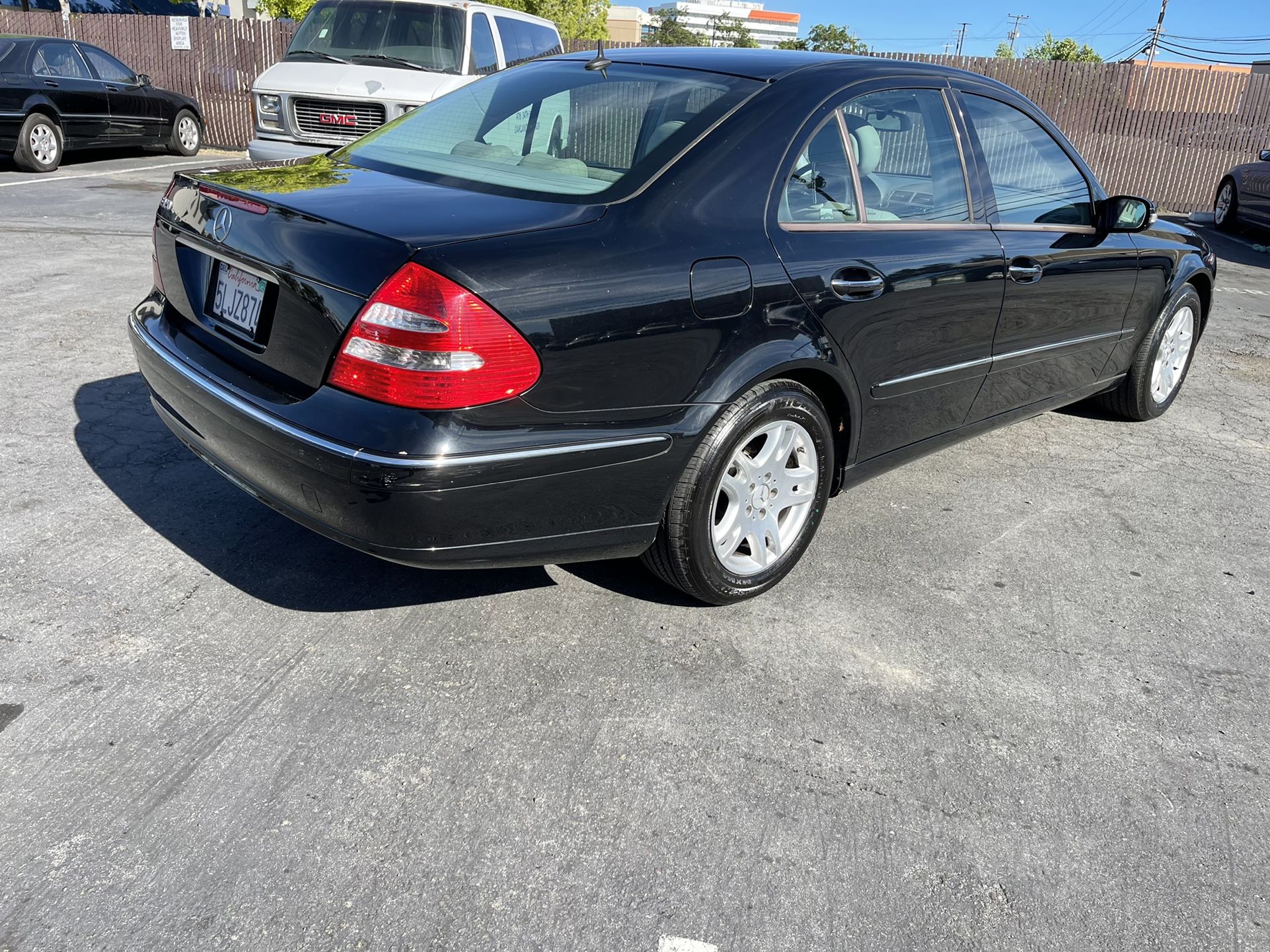 2005 Mercedes-Benz E-Class