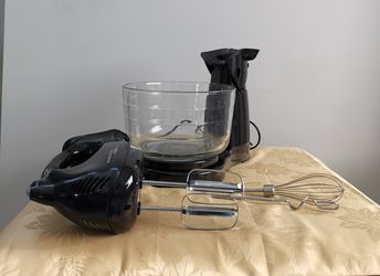Almost New Hamilton Beach 6-Speed Deluxe Hand&Stand Mixer Thumbnail