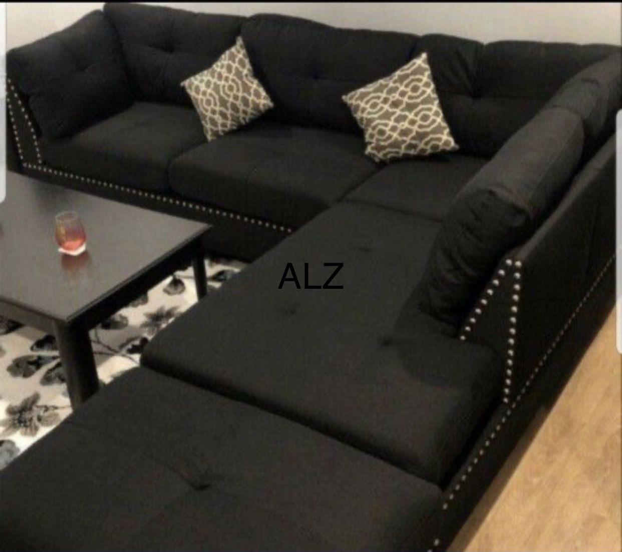 Sectional🙏🍁Same day delivery💁‍♀️Best Offer 💁‍♀️- $39 Down 👍👍
