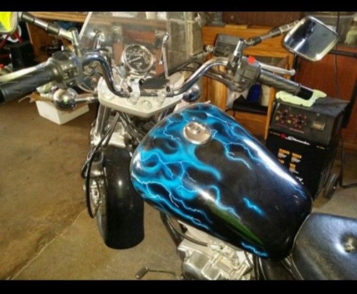 07 Suzuki Gz250
