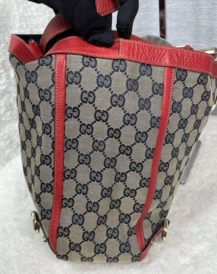 Authentic Gucci Abbey D-Ring Tote