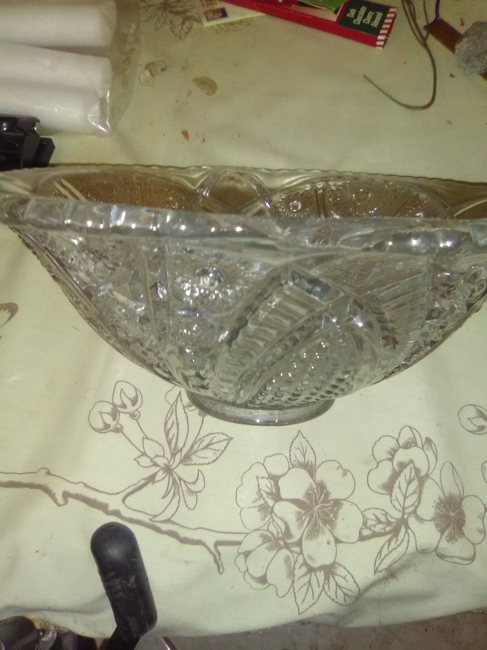 Crystal bowl