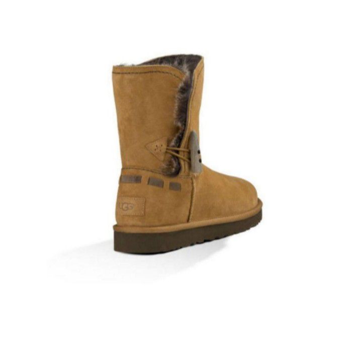 Ugg Meadow Chestnut Suede Women's Short Fur Winter Boots Sz 6 US