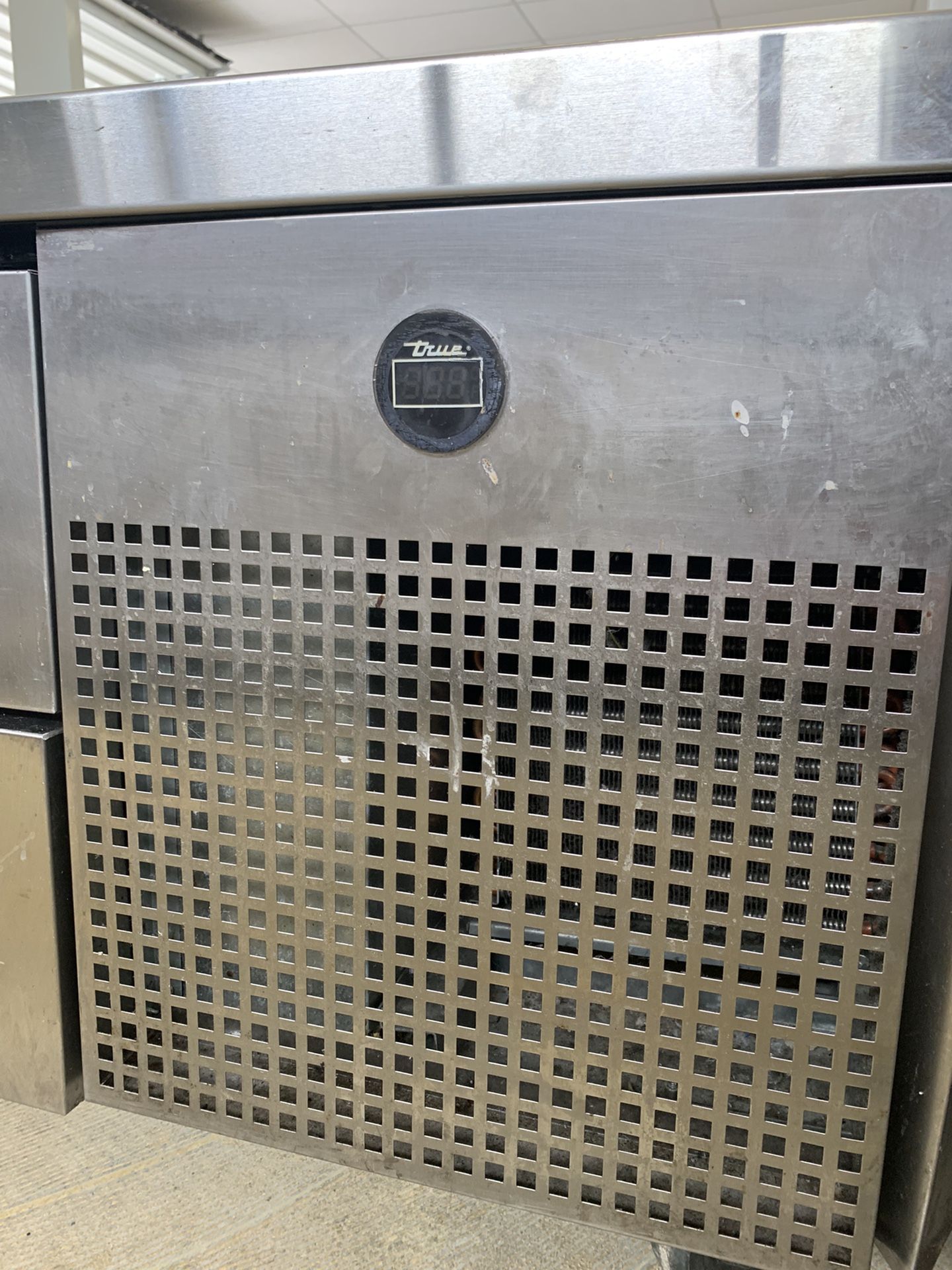True 6 drawer Undercounter Commercial Cooler