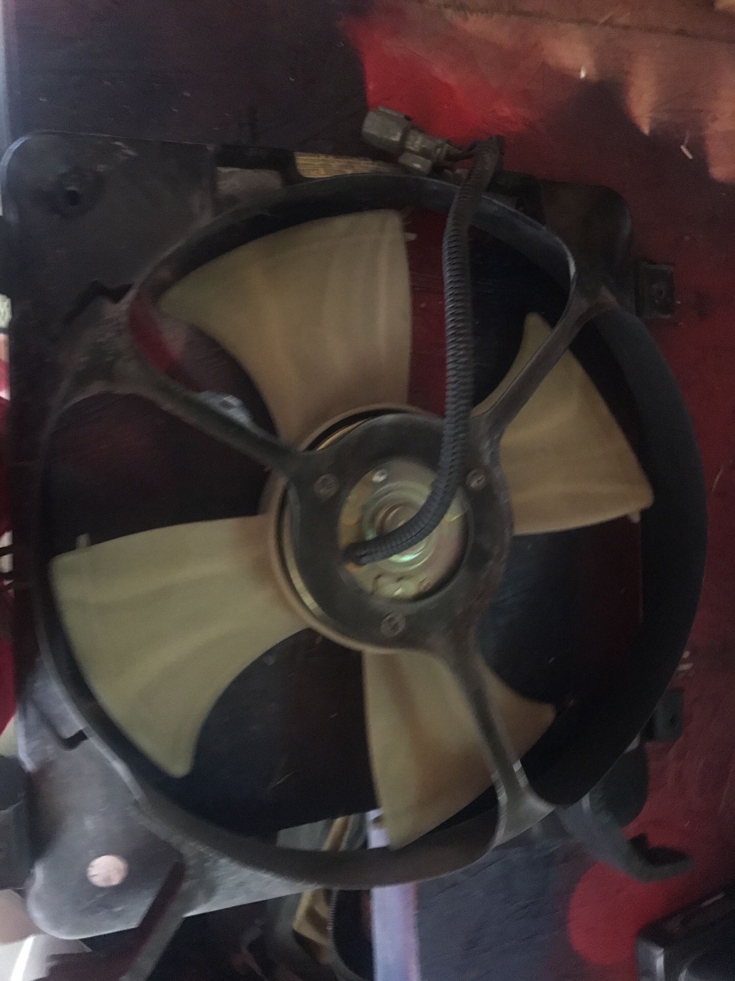 1999-2000 ac condenser fan.