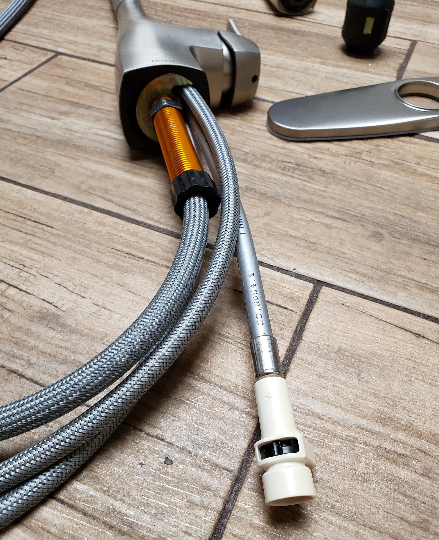 MOEN Kitchen Sink Faucet Kiran Spot Resist Stainless OneHandle High Arc Pulldown Kitchen Faucet