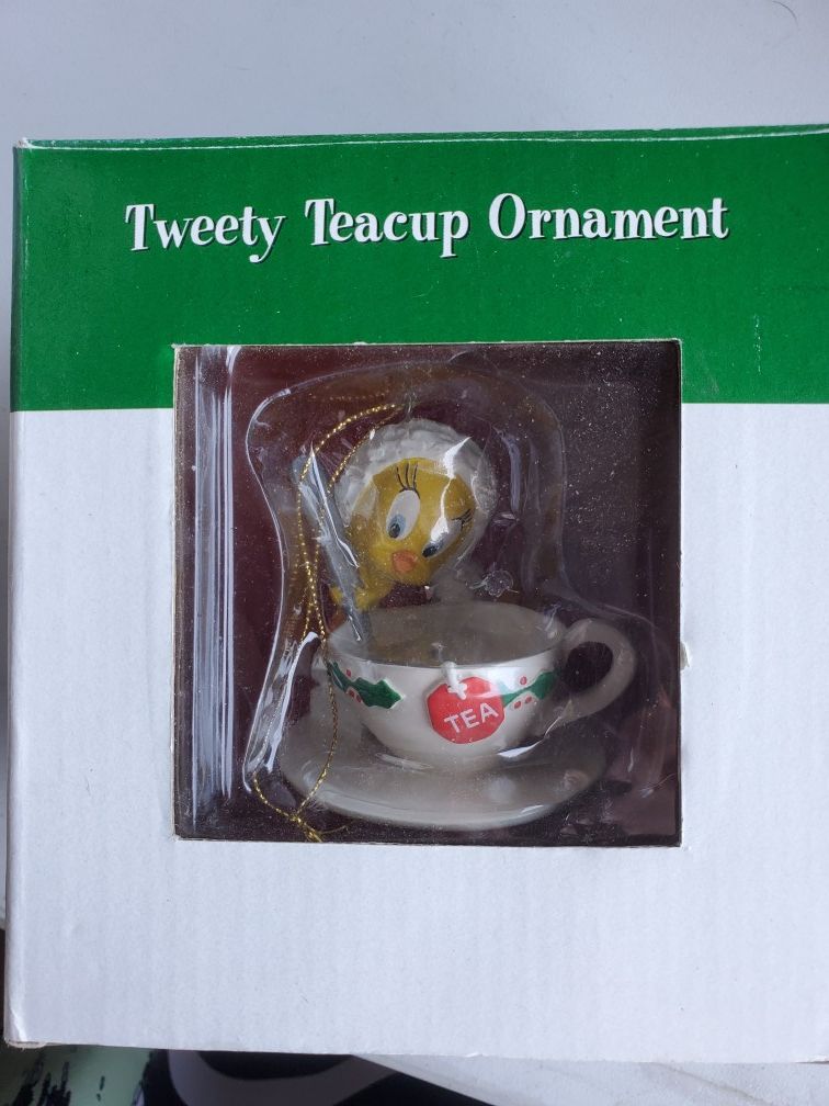 Tweety bird ornament
