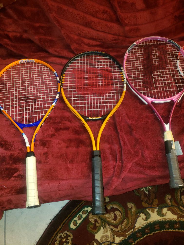 ASSORTED NAME BRAND TENNIS RACQUETS WITH FREE BAG15 each