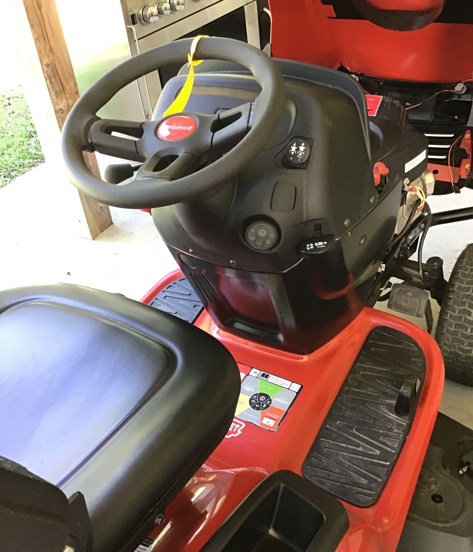 Jonsered 2754GTHi Garden Tractor for Sale in Mooresville, NC OfferUp