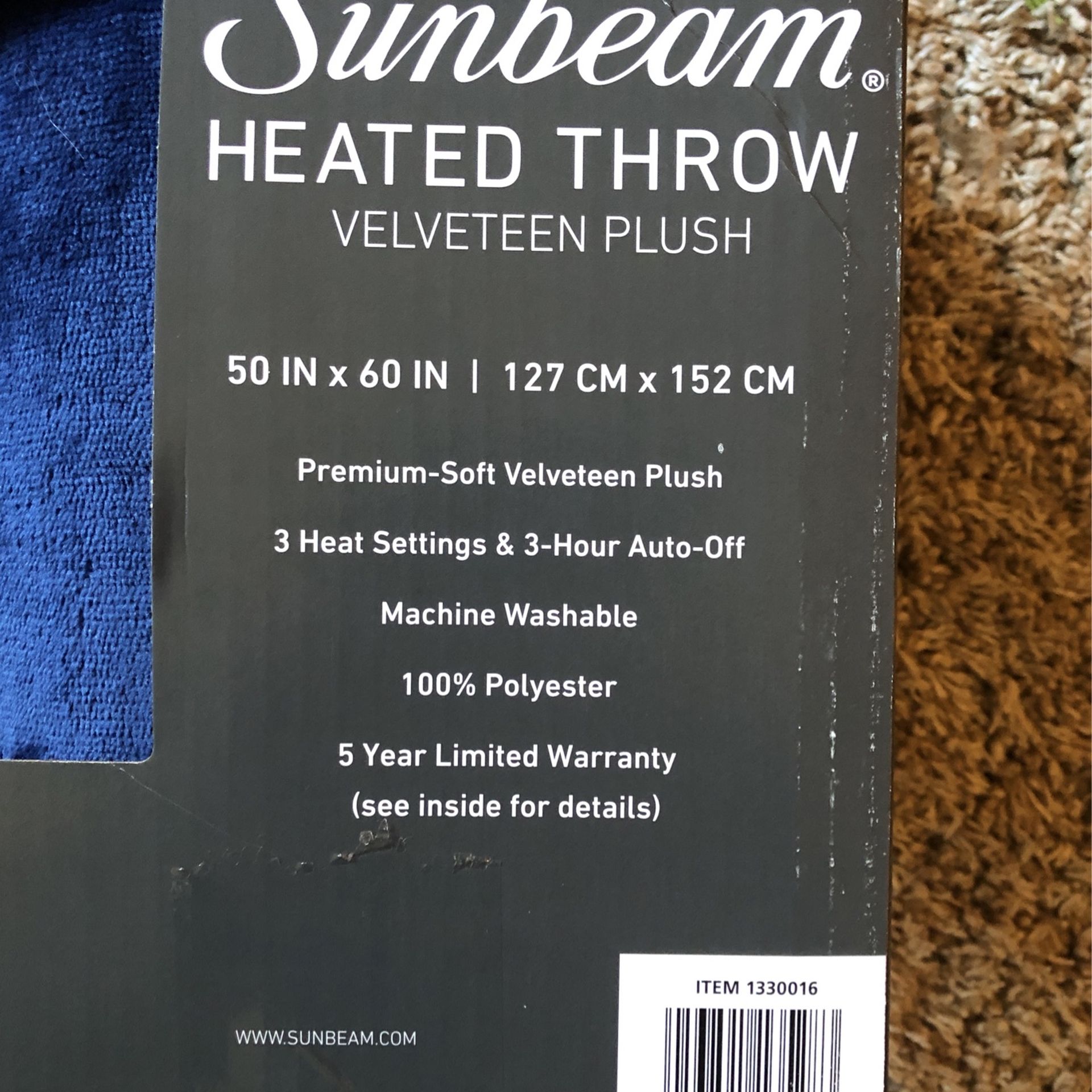 BRAND NEW plush heated throw blanket (Sunbeam)