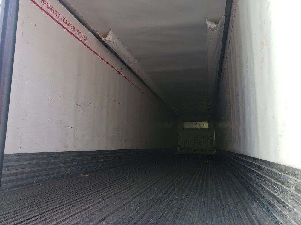 utility trailer, carrier unit