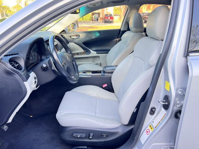 2010 Lexus IS