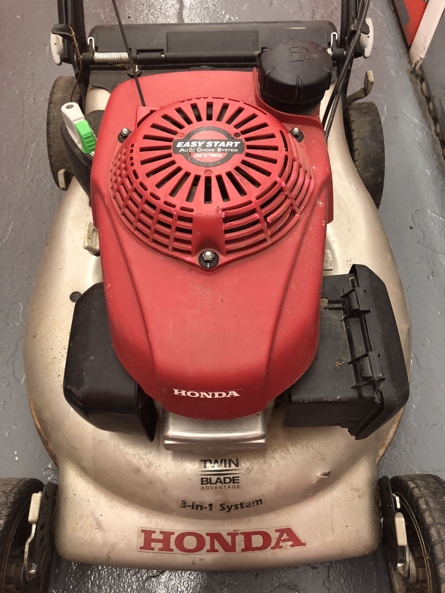 Honda HRR216K9VKAA SelfPropelled 21" Lawn Mower 160cc Lawnmower Twin
