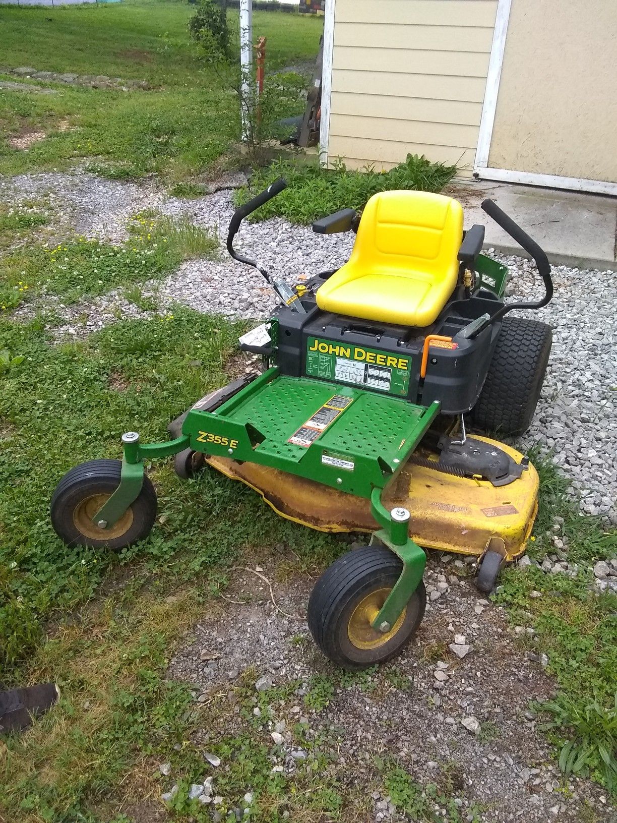 John deer riding lawn mower